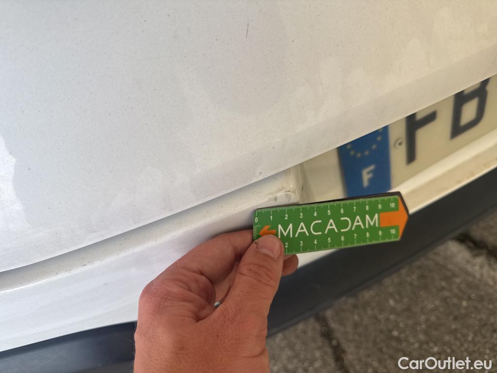  Citroen  C3  Société Feel Nav 1.2 PureTech 80CV BVM5 E6 #18