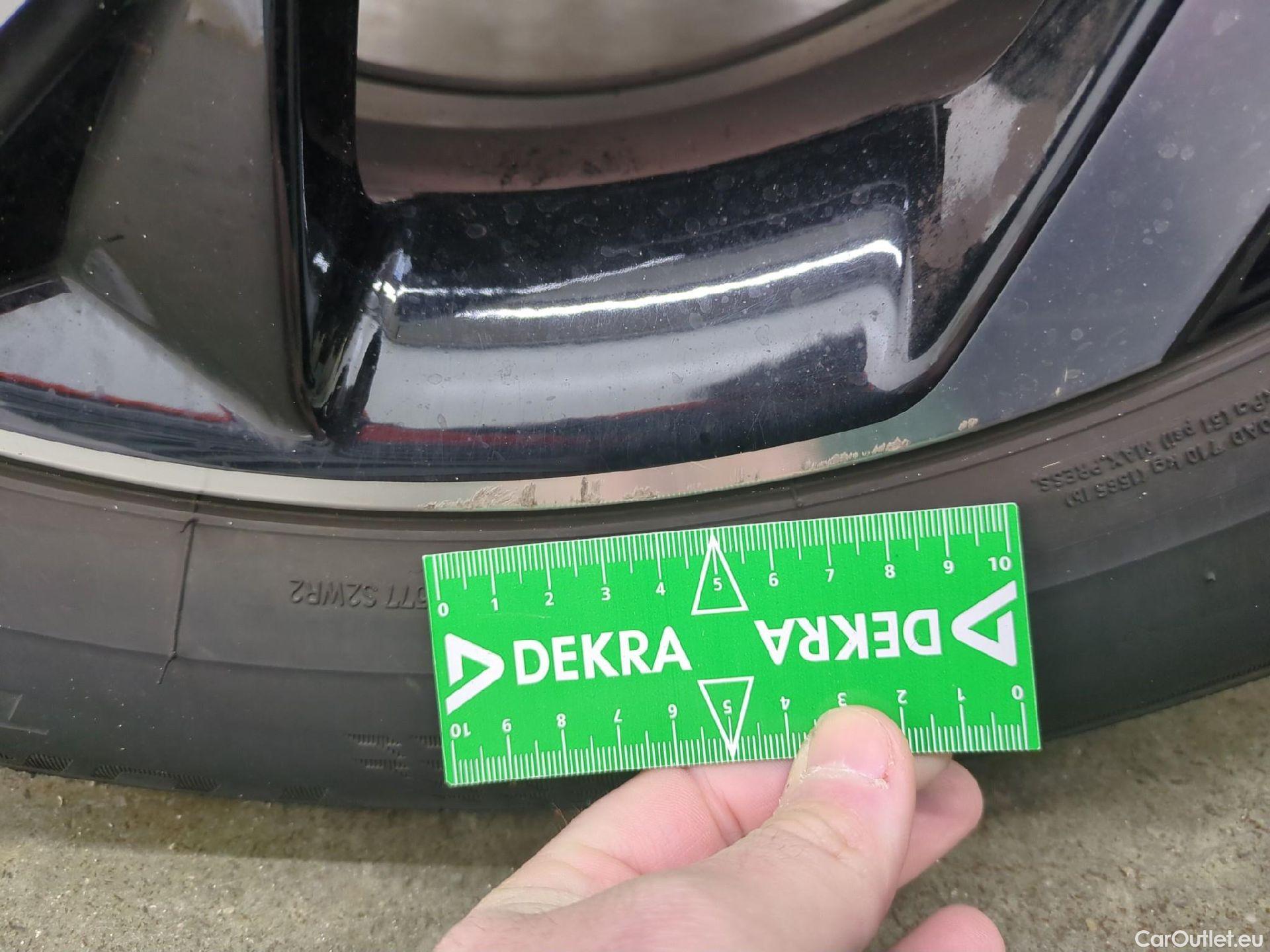  Nissan  Juke NISSAN  / 2019 / 5P / Crossover Hybrid 143 Business+ COMMITMENT DEAL LOT 700 #5