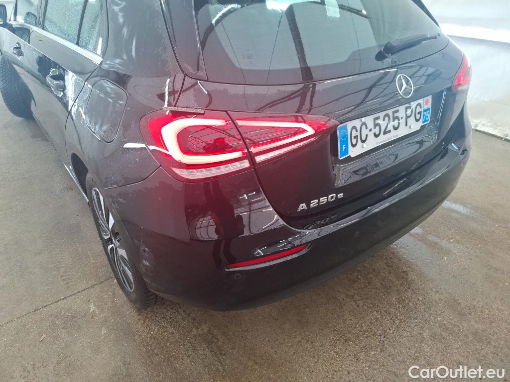  Mercedes  A-Klasse MERCEDES-BENZ Classe A Compact / 2018 / 5P / Berline A 250 e Business Line 8G-DCT #10