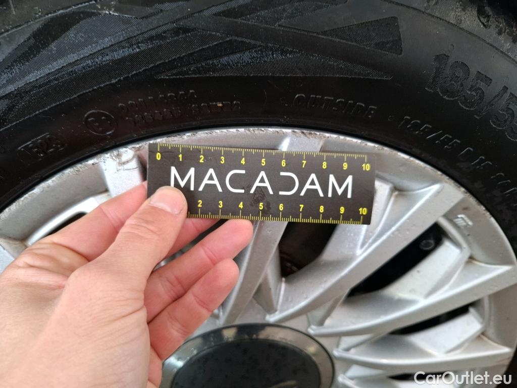  Fiat  500 FIAT  / 2015 / 3P / Berline 1.0 70ch BSG Dolcevita #10