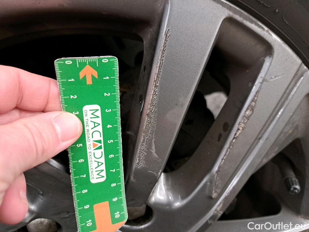  Peugeot  208  Active Business 1.2 PureTech 75CV BVM5 E6d #27