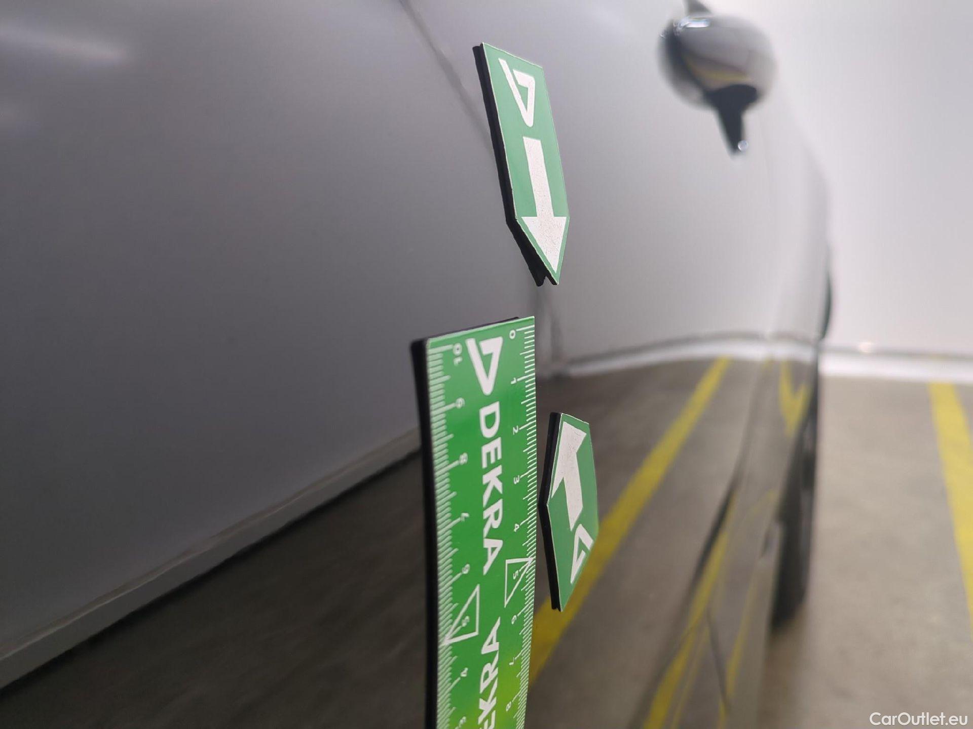  Nissan  Juke NISSAN  / 2019 / 5P / Crossover Hybrid 143 Business+ COMMITMENT DEAL LOT 700 #13