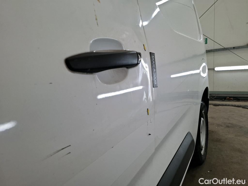  Citroen  Berlingo  Fourgon Club M 650 1.5 BlueHDi 100CV BVM5 E6dT #25