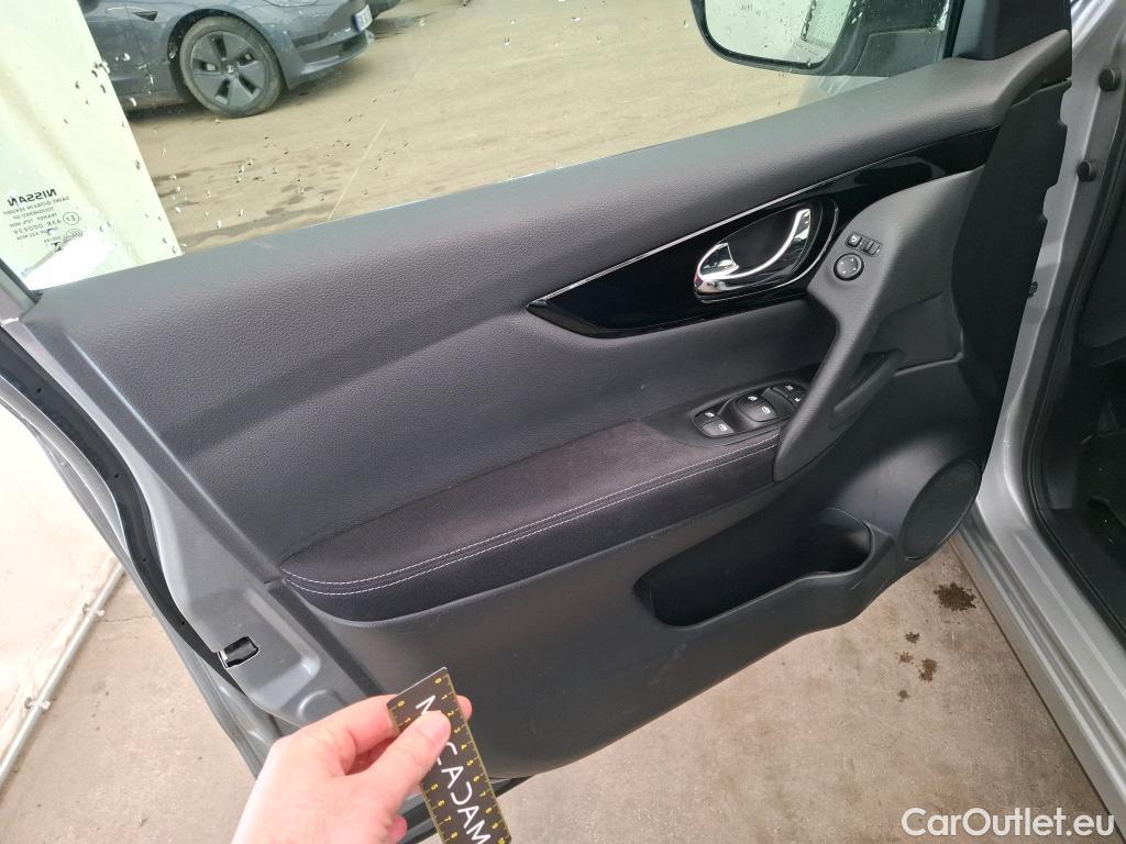  Nissan  Qashqai NISSAN  / 2017 / 5P / Crossover 1.5 DCI 115 Business Edition #28