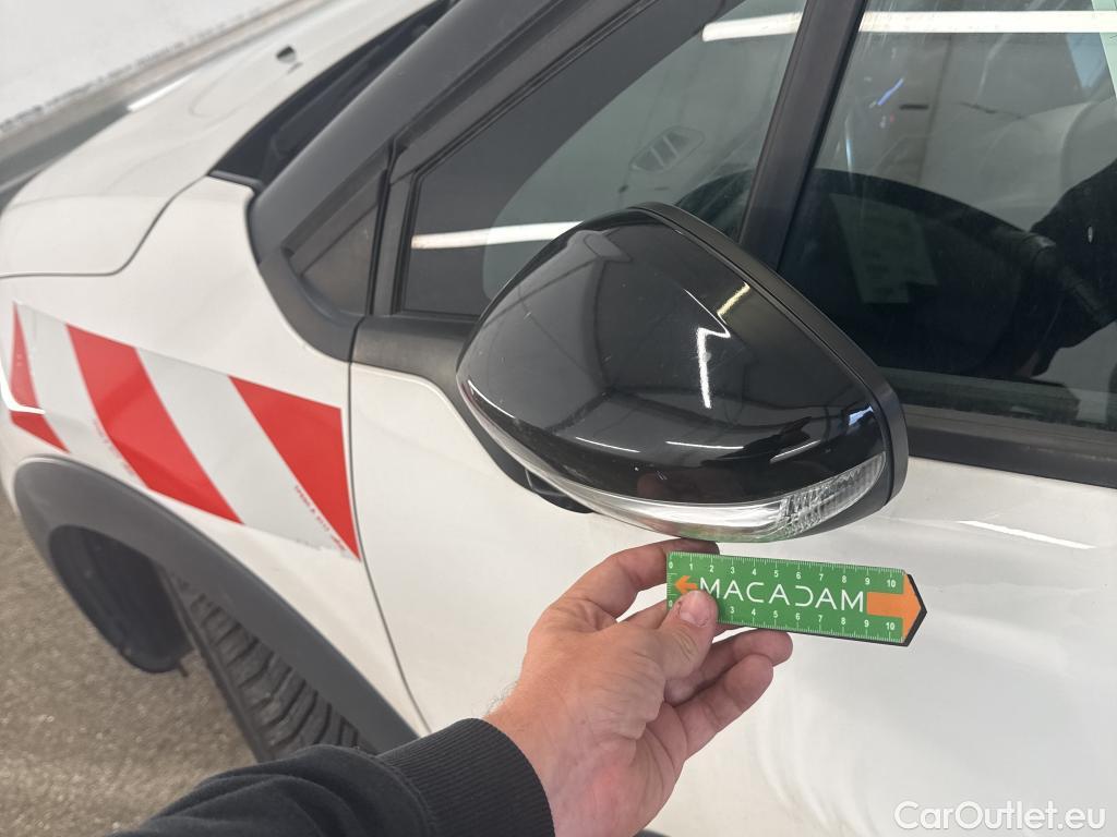  Citroen  C3  Société Feel Nav 1.2 PureTech 80CV BVM5 E6 #31