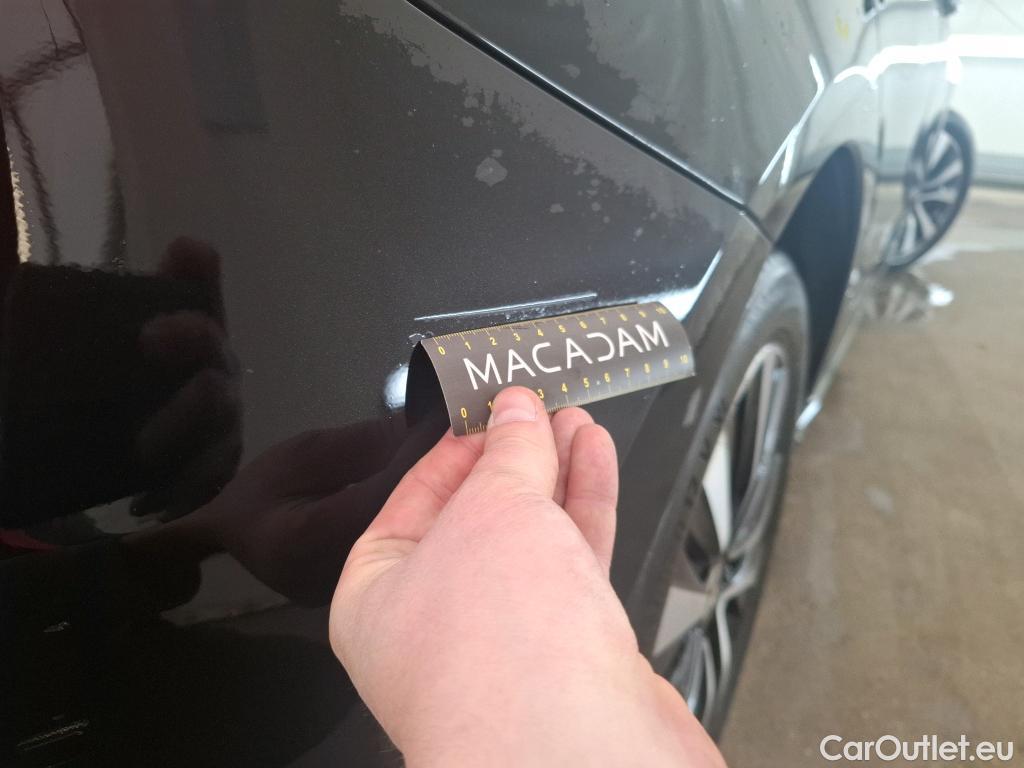  Mercedes  A-Klasse MERCEDES-BENZ Classe A Compact / 2018 / 5P / Berline A 250 e Business Line 8G-DCT #16