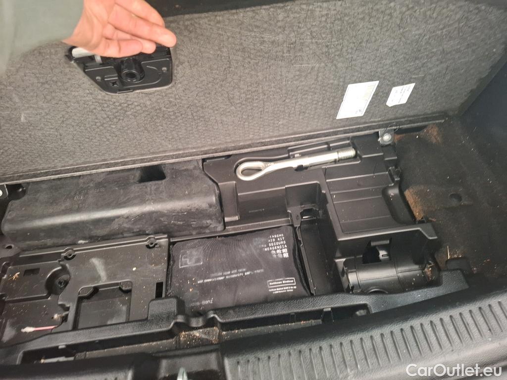  Mercedes  A-Klasse MERCEDES-BENZ Classe A Compact / 2018 / 5P / Berline A 250 e Business Line 8G-DCT #26