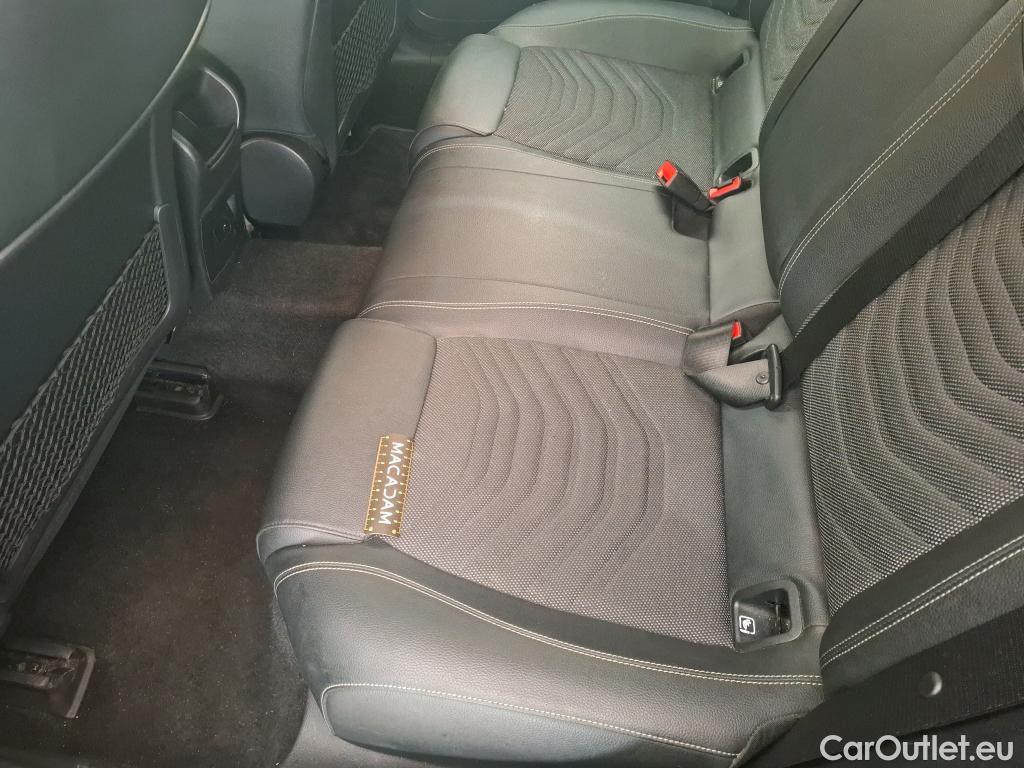  Mercedes  A-Klasse MERCEDES-BENZ Classe A Compact / 2018 / 5P / Berline A 250 e Business Line 8G-DCT #33