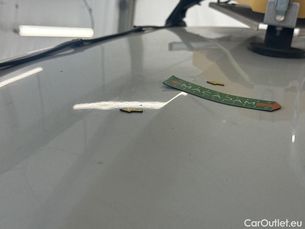  Citroen  C3  Société Feel Nav 1.2 PureTech 80CV BVM5 E6 #26