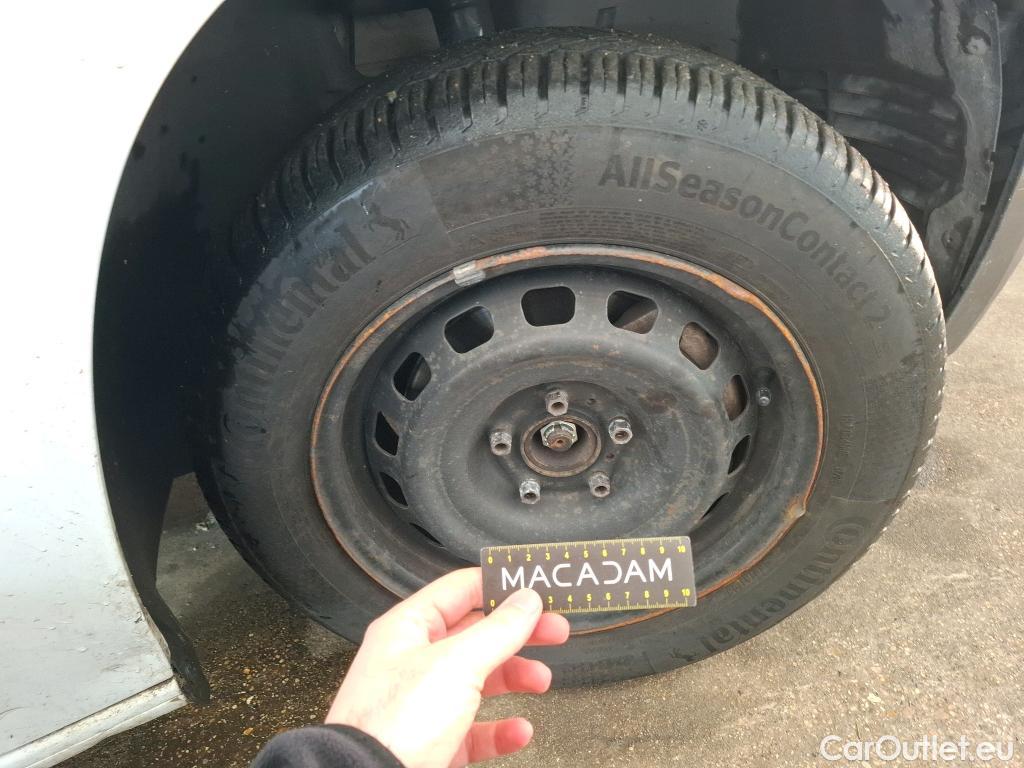  Citroen  Berlingo  Fourgon Club M 650 1.5 BlueHDi 100CV BVM5 E6dT #53