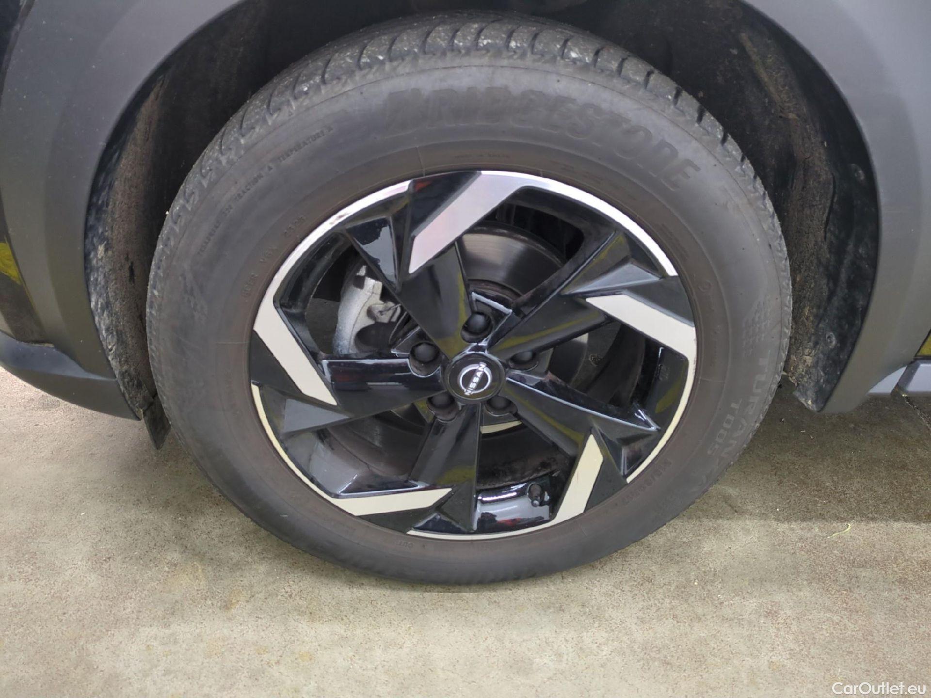  Nissan  Juke NISSAN  / 2019 / 5P / Crossover Hybrid 143 Business+ COMMITMENT DEAL LOT 700 #1