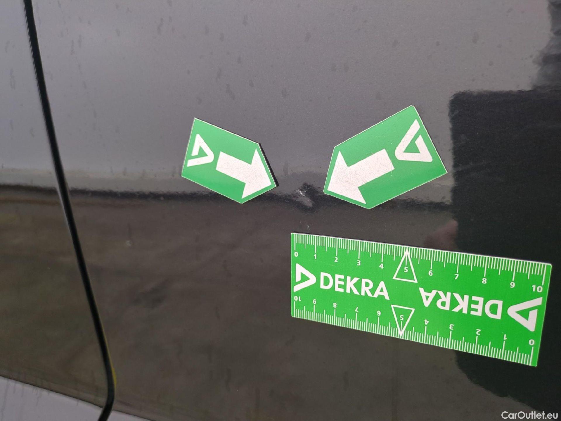  Nissan  Juke NISSAN  / 2019 / 5P / Crossover Hybrid 143 Business+ COMMITMENT DEAL LOT 700 #19