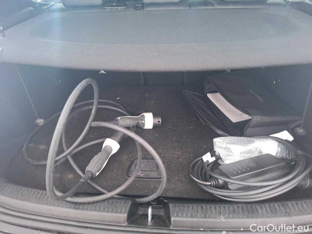  Mercedes  A-Klasse MERCEDES-BENZ Classe A Compact / 2018 / 5P / Berline A 250 e Business Line 8G-DCT #25