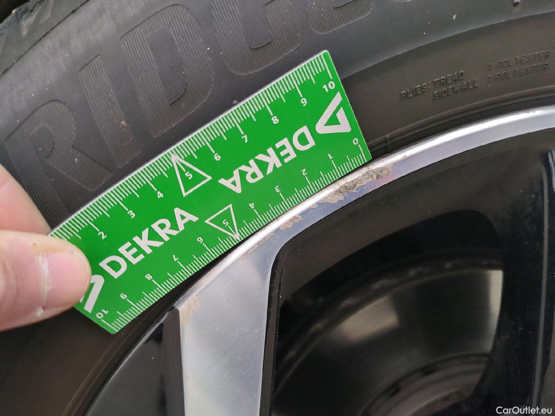  Nissan  Juke NISSAN  / 2019 / 5P / Crossover Hybrid 143 Business+ COMMITMENT DEAL LOT 700 #9