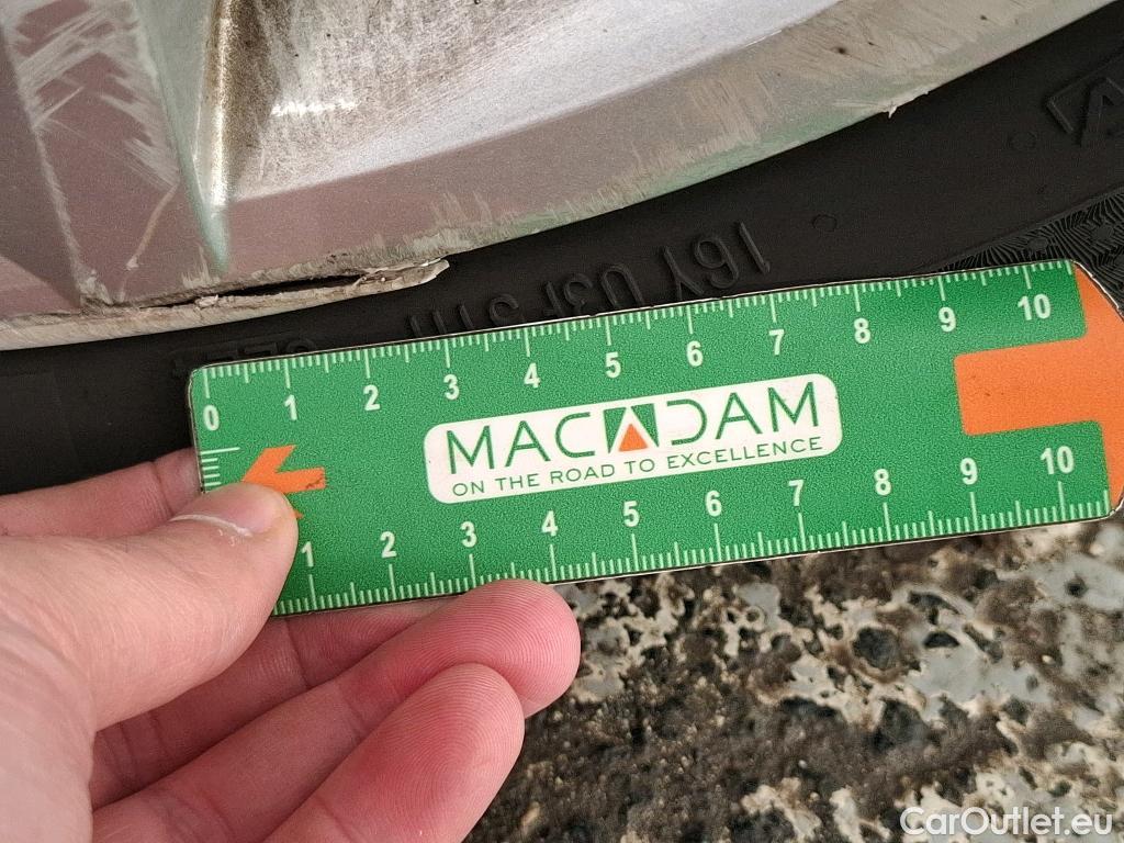  Renault  Clio  V Business 1.0 TCe 90CV BVM6 E6d #18