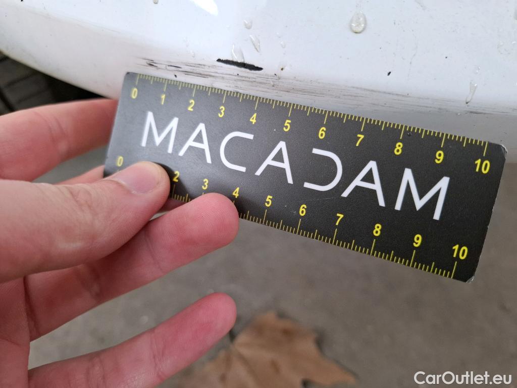  Toyota  Yaris TOYOTA  Hybride / 2019 / 5P / Berline Hybride 116h France Business Stage Acad #6