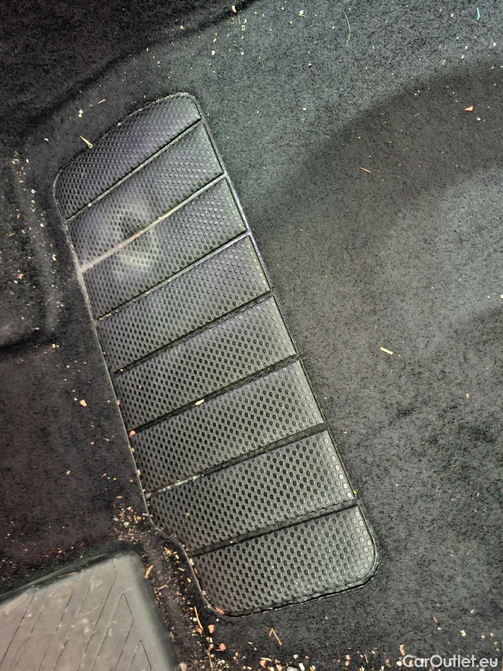  Skoda  Octavia  Lim. Style 2.0 TDI 150CV BVA7 E6d #37