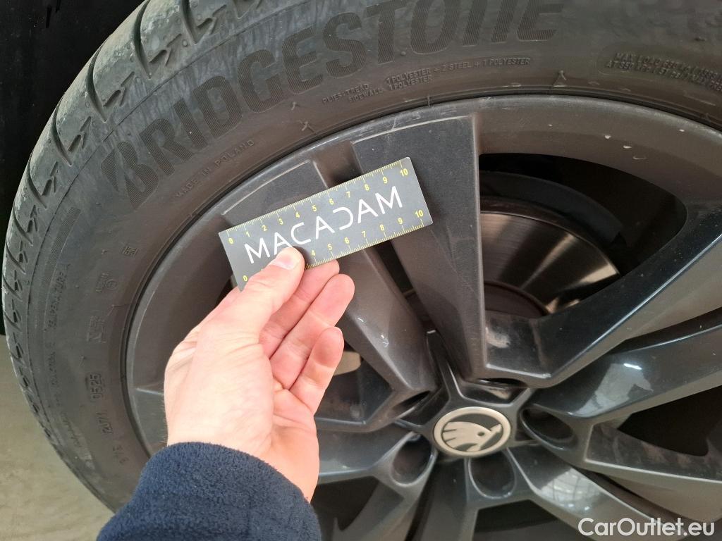  Skoda  Karoq SKODA  / 2017 / 5P / SUV 1.5 TSI 150ch ACT DSG7 Sportline #20