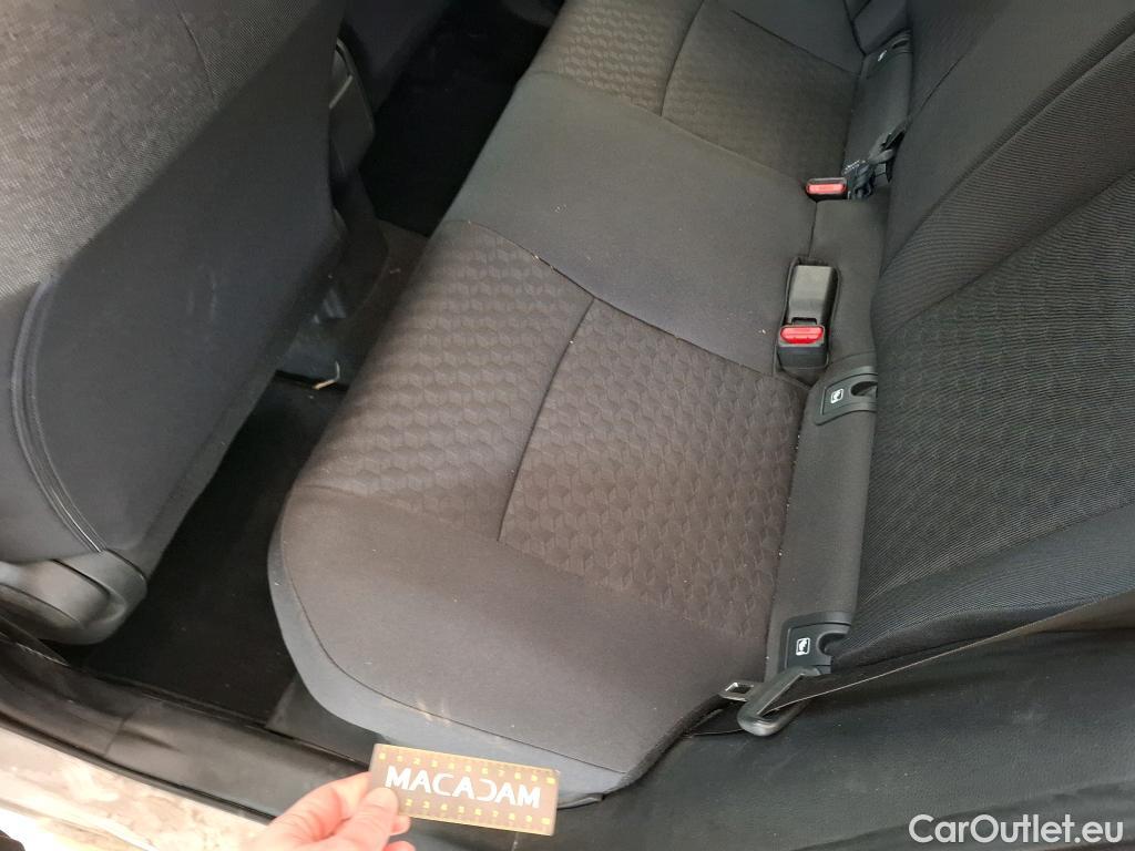  Toyota  Yaris TOYOTA  Hybride / 2019 / 5P / Berline Hybride 116h France Business Stage Acad #12