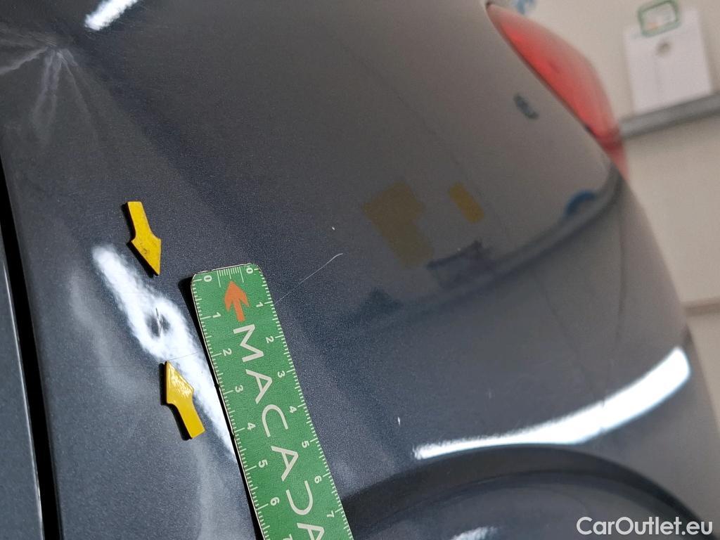  Renault  Kadjar RENAULT  / 2018 / 5P / Crossover Business Blue dCi 115 EDC #23