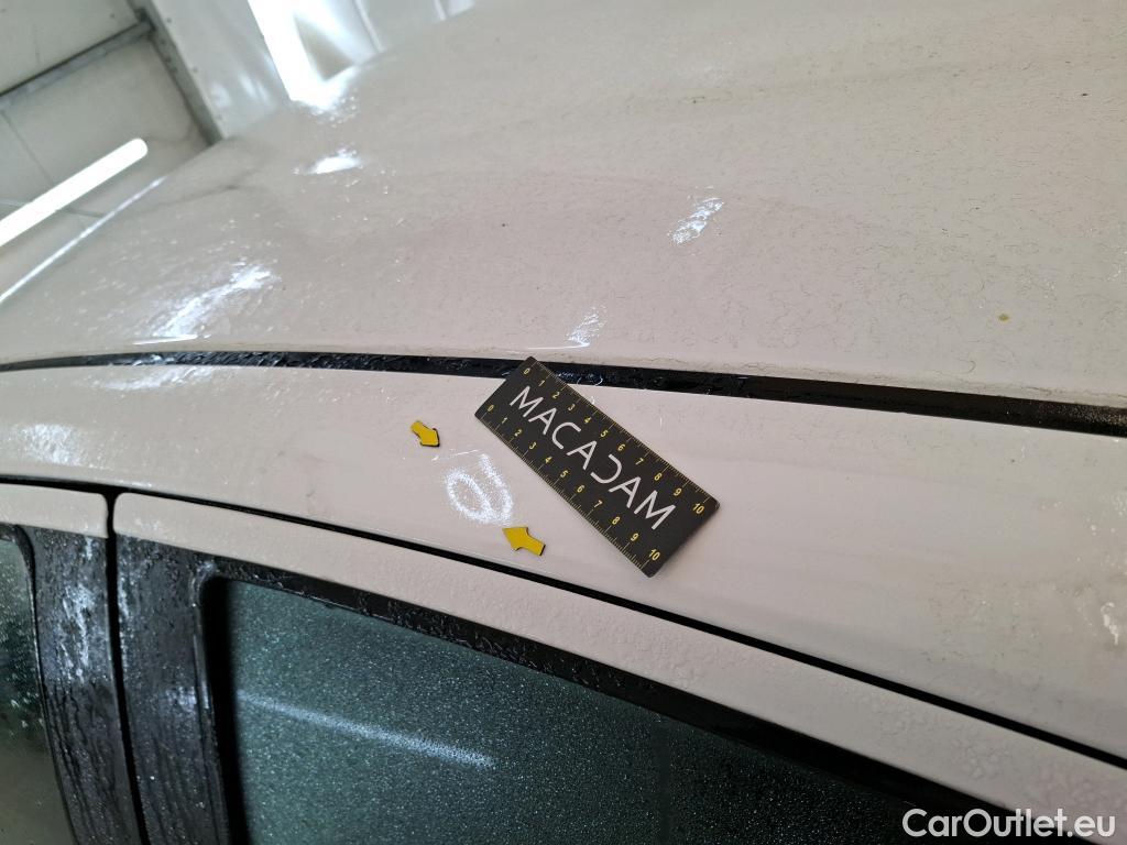  Toyota  Yaris TOYOTA  Hybride / 2019 / 5P / Berline Hybride 116h France Business Stage Acad #4