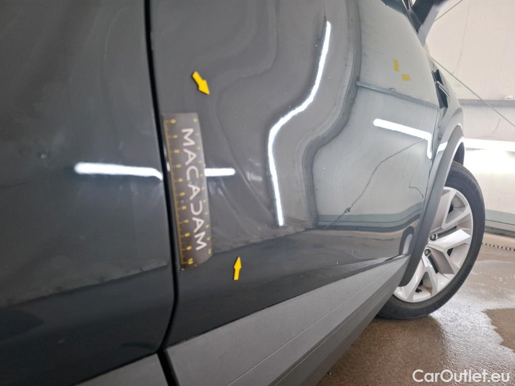  Renault  Captur RENAULT  / 2019 / 5P / SUV Business E-Tech hybride rechargeable 160 #13