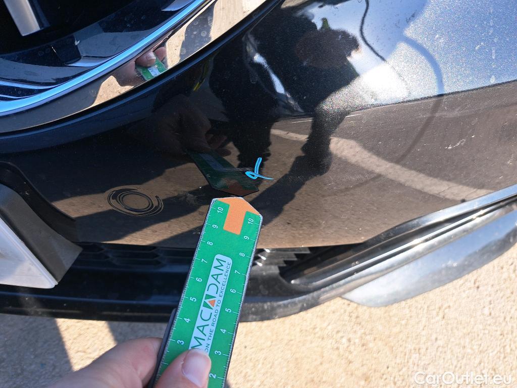  Bmw  Serie 1 BMW  / 2019 / 5P / berlina con portón 116d #34