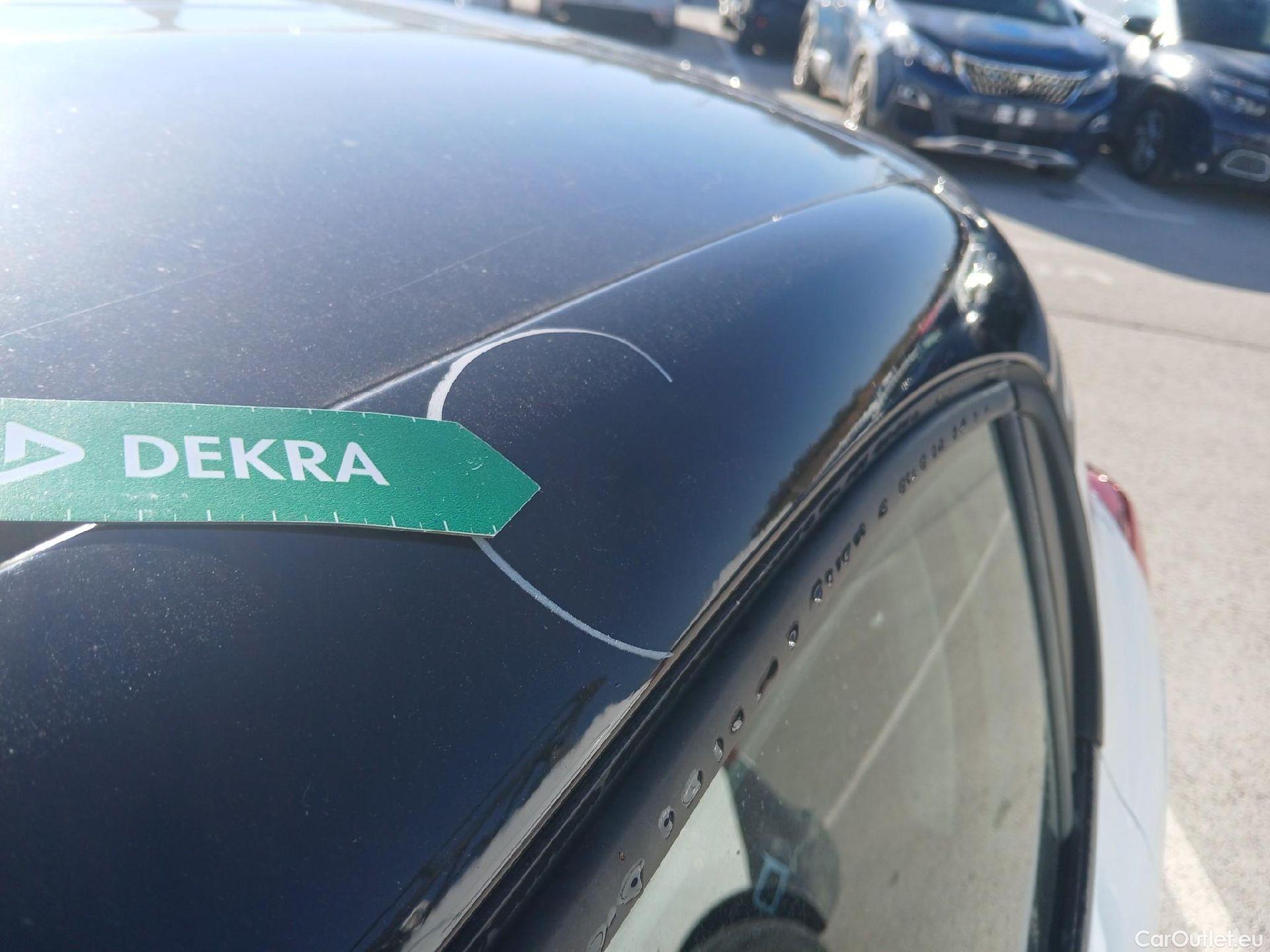  Citroen  C3 CITROEN  / 2020 / 5P / berlina con portón PureTech 81KW (110CV) S&S Feel Pack (AC2) #13