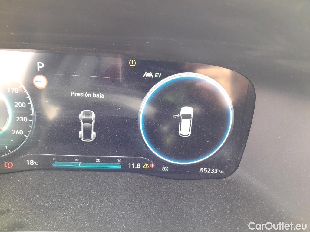  Hyundai  Santa Fe HYUNDAI  / 2021 / 5P / todoterreno 1.6 TGDi PHEV Style Auto 4x4 #36