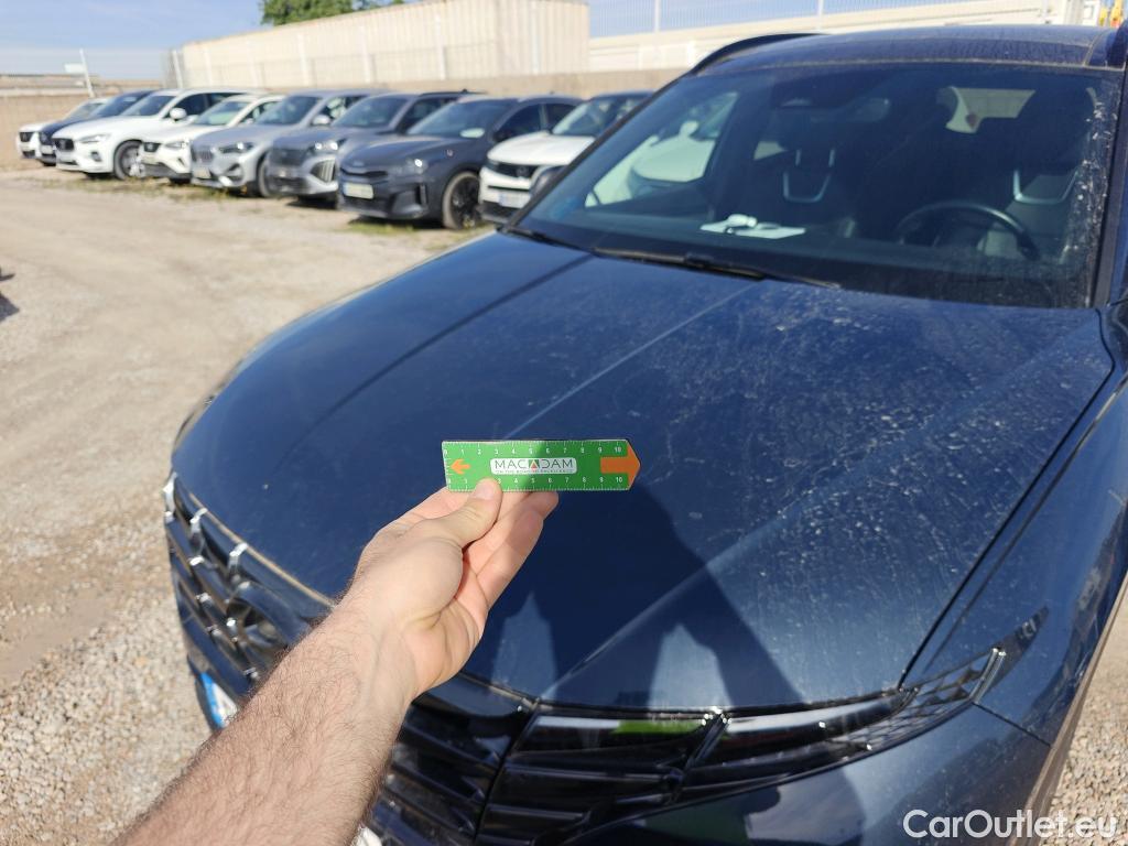  Hyundai  Tucson HYUNDAI  / 2020 / 5P / todoterreno 1.6 TGDI 169kW HEV Style Teal Auto 4x4 #4