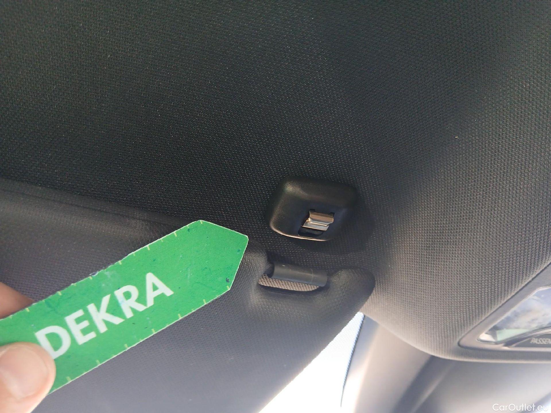  Audi  A3  Sportback 35 TFSI S line 1.5 TFSI #2