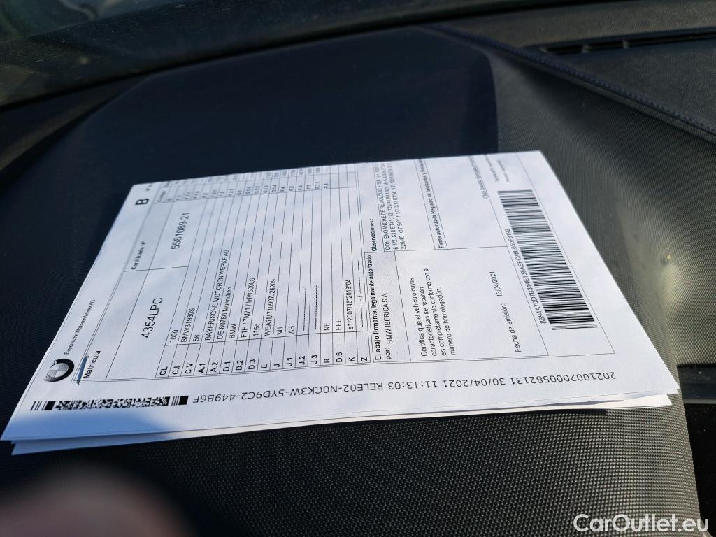  Bmw  Serie 1 BMW  / 2019 / 5P / berlina con portón 116d #30