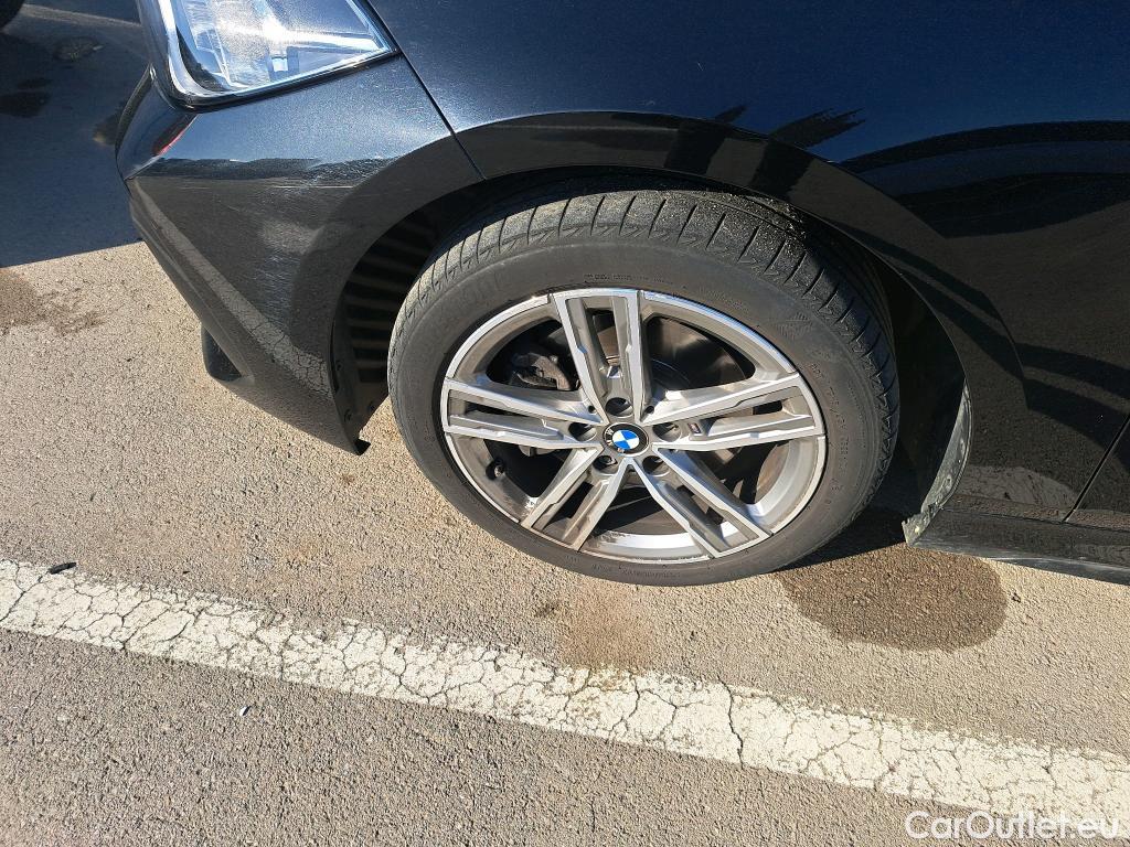  Bmw  Serie 1 BMW  / 2019 / 5P / berlina con portón 116d #9