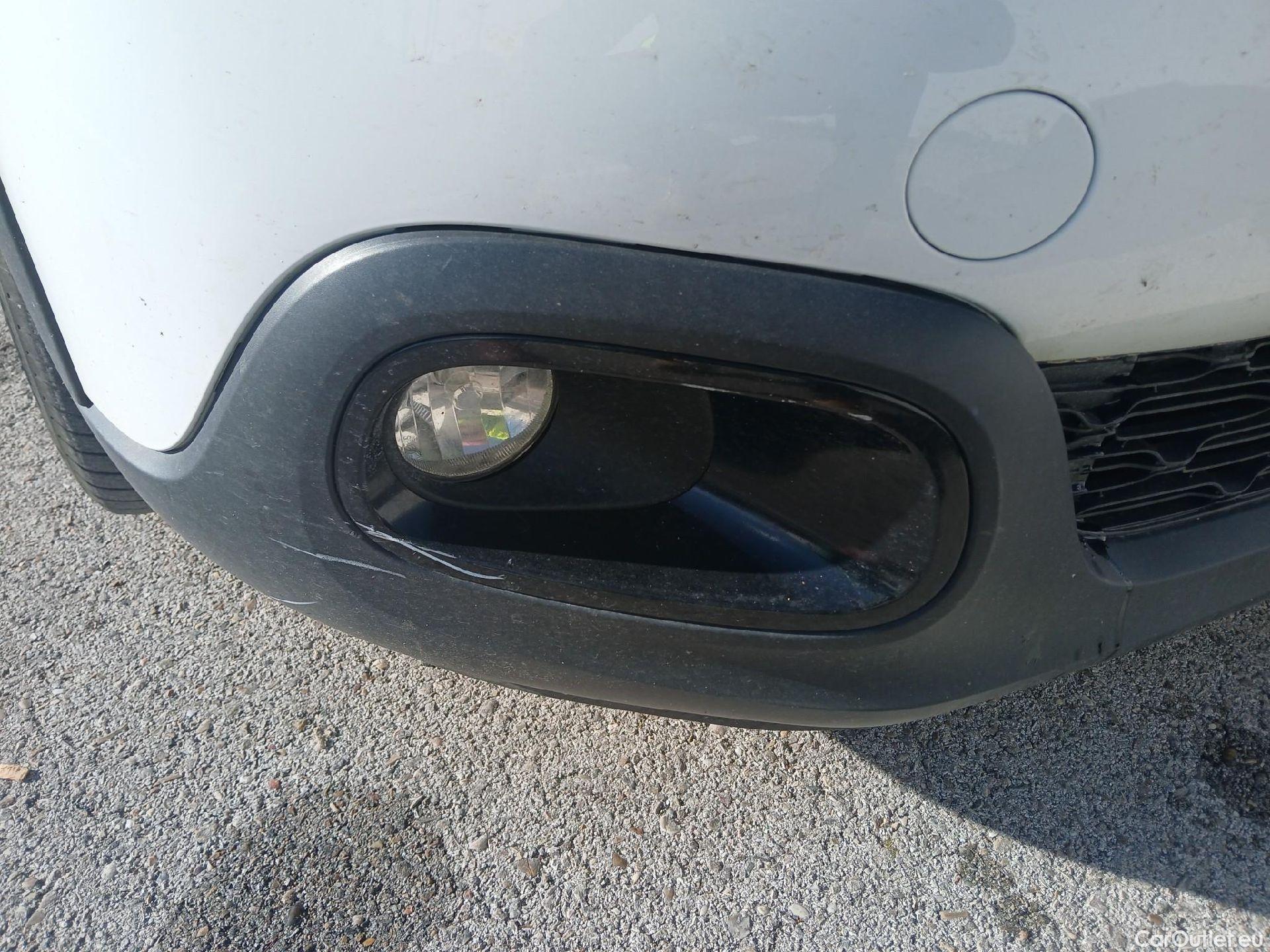  Citroen  C3 CITROEN  / 2020 / 5P / berlina con portón PureTech 81KW (110CV) S&S Feel Pack (AC2) #11