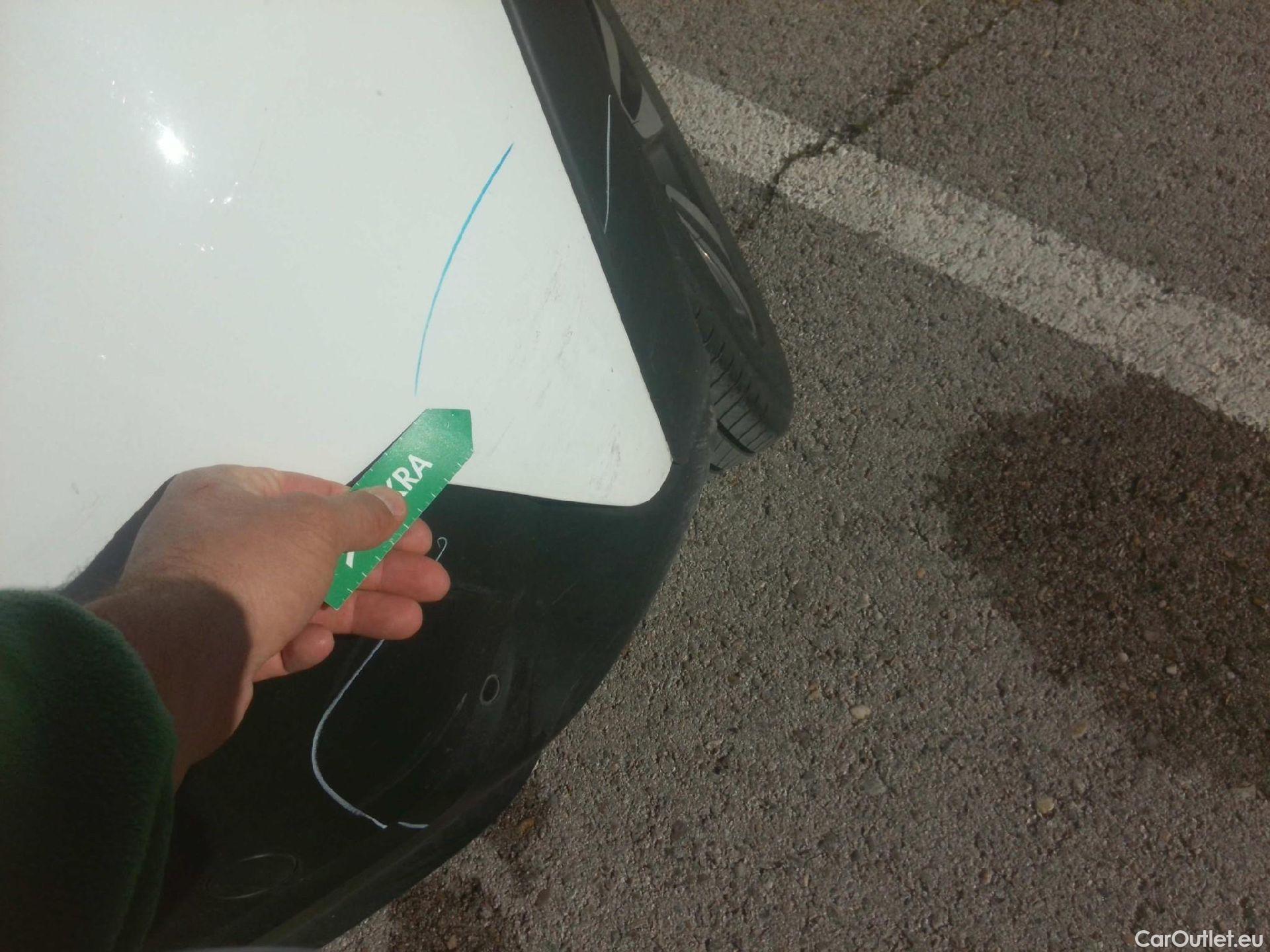  Citroen  C3 CITROEN  / 2020 / 5P / berlina con portón PureTech 81KW (110CV) S&S Feel Pack (AC2) #23