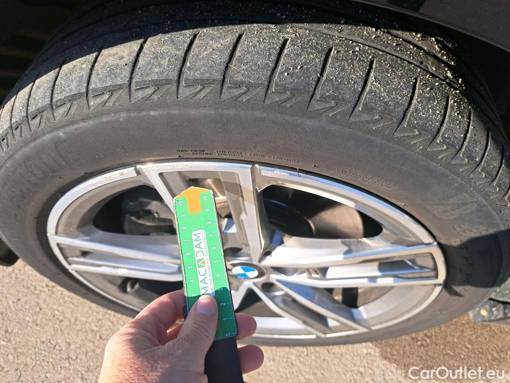  Bmw  Serie 1 BMW  / 2019 / 5P / berlina con portón 116d #10