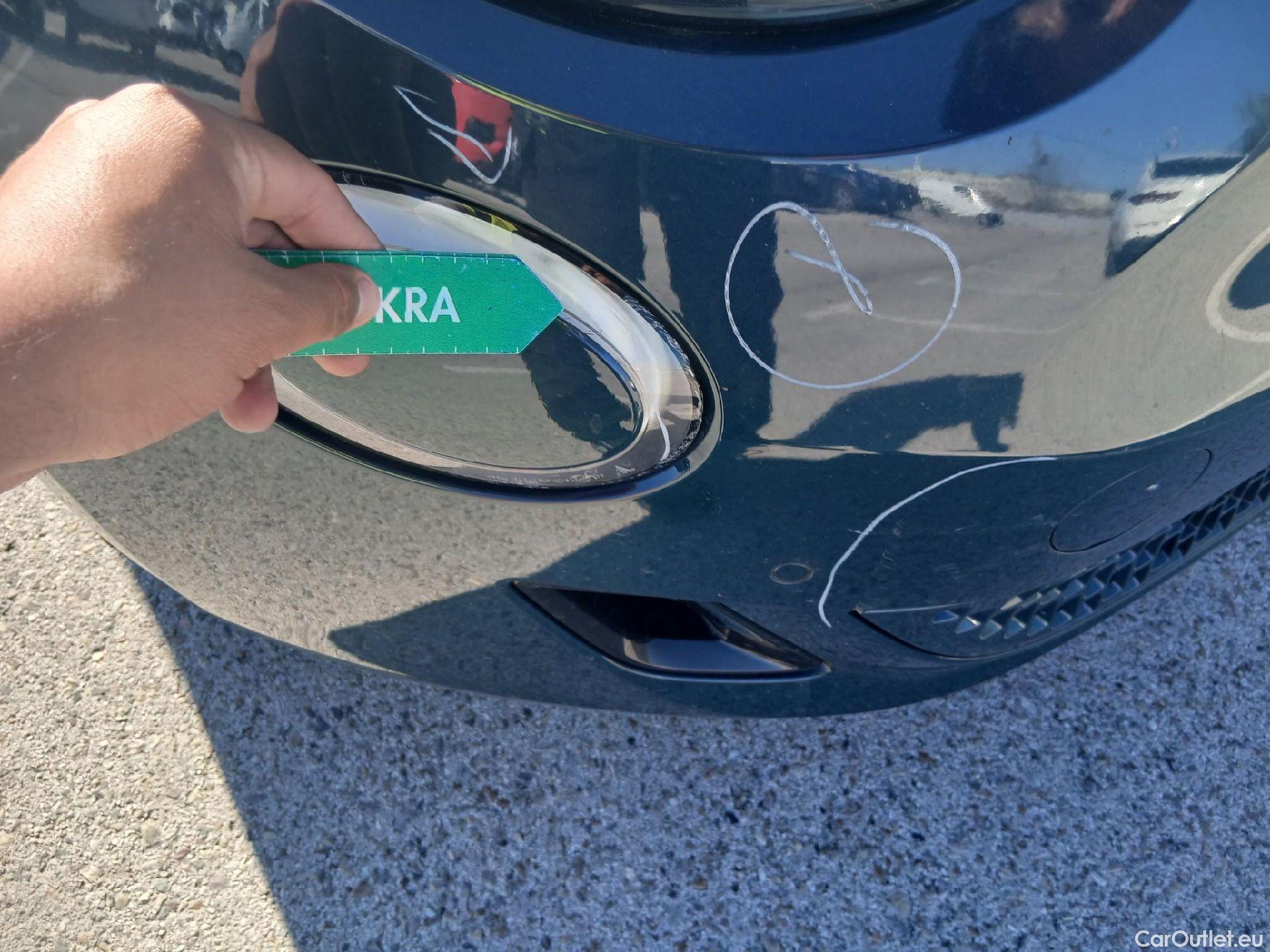  Fiat  500 FIAT  / 2020 / 3P / berlina con portón laPrima Hb 320km 85kW (118CV)(SL)(SP) #5