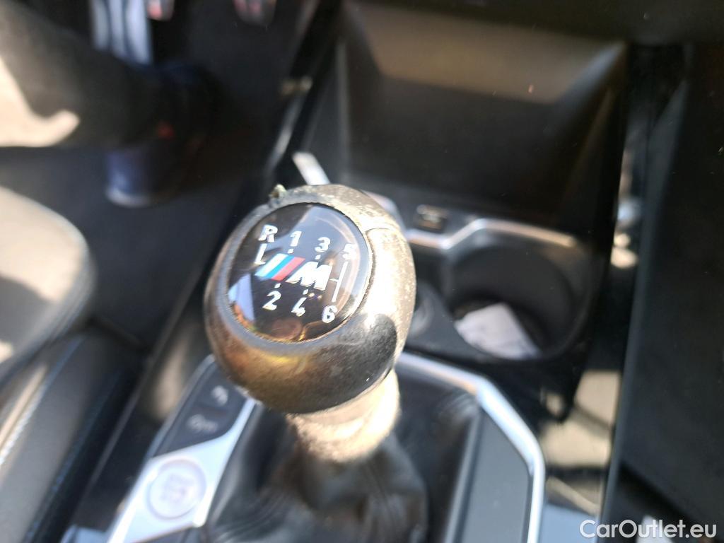  Bmw  Serie 1 BMW  / 2019 / 5P / berlina con portón 116d #32