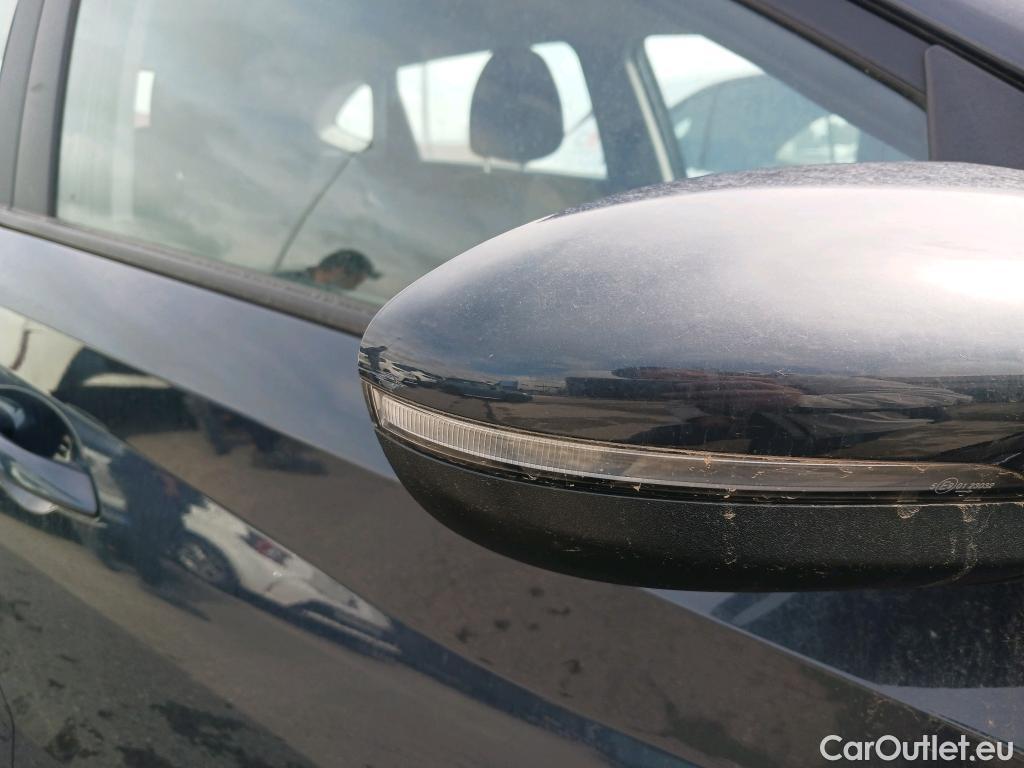  Hyundai  i20 HYUNDAI  / 2020 / 5P / berlina con portón 1.0 TGDI 74kW (100CV) 48V Klass DCT #18