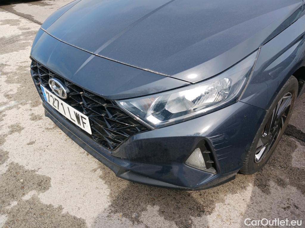  Hyundai  i20 HYUNDAI  / 2020 / 5P / berlina con portón 1.0 TGDI 74kW (100CV) 48V Klass DCT #14