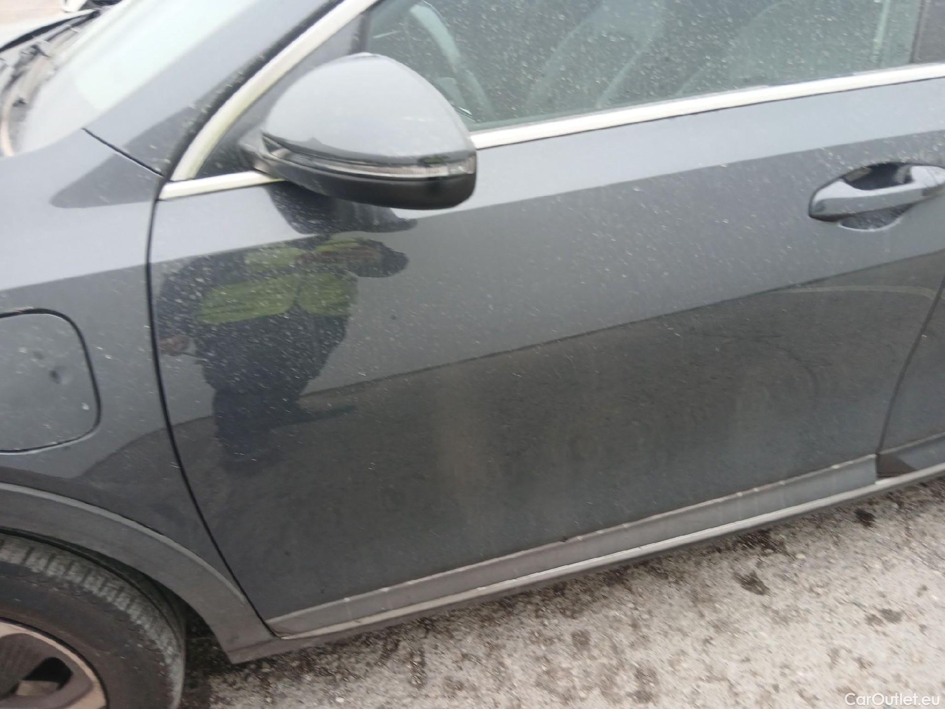  KIA  XCeed KIA  1.6 GDi PHEV 104kW (141CV) eDrive (AC) #10