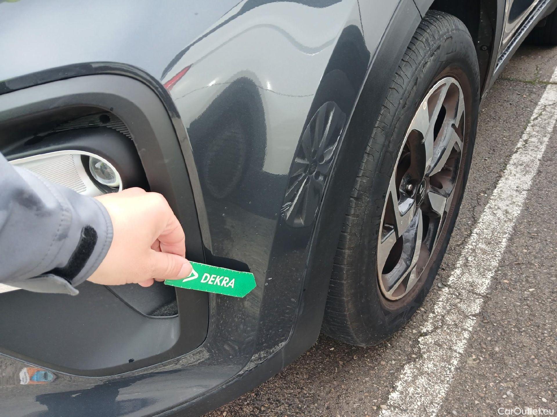  KIA  Sportage KIA  1.6MHEV Drive 100kW(136CV) 4x2(Crist Tintados)(CX) #3