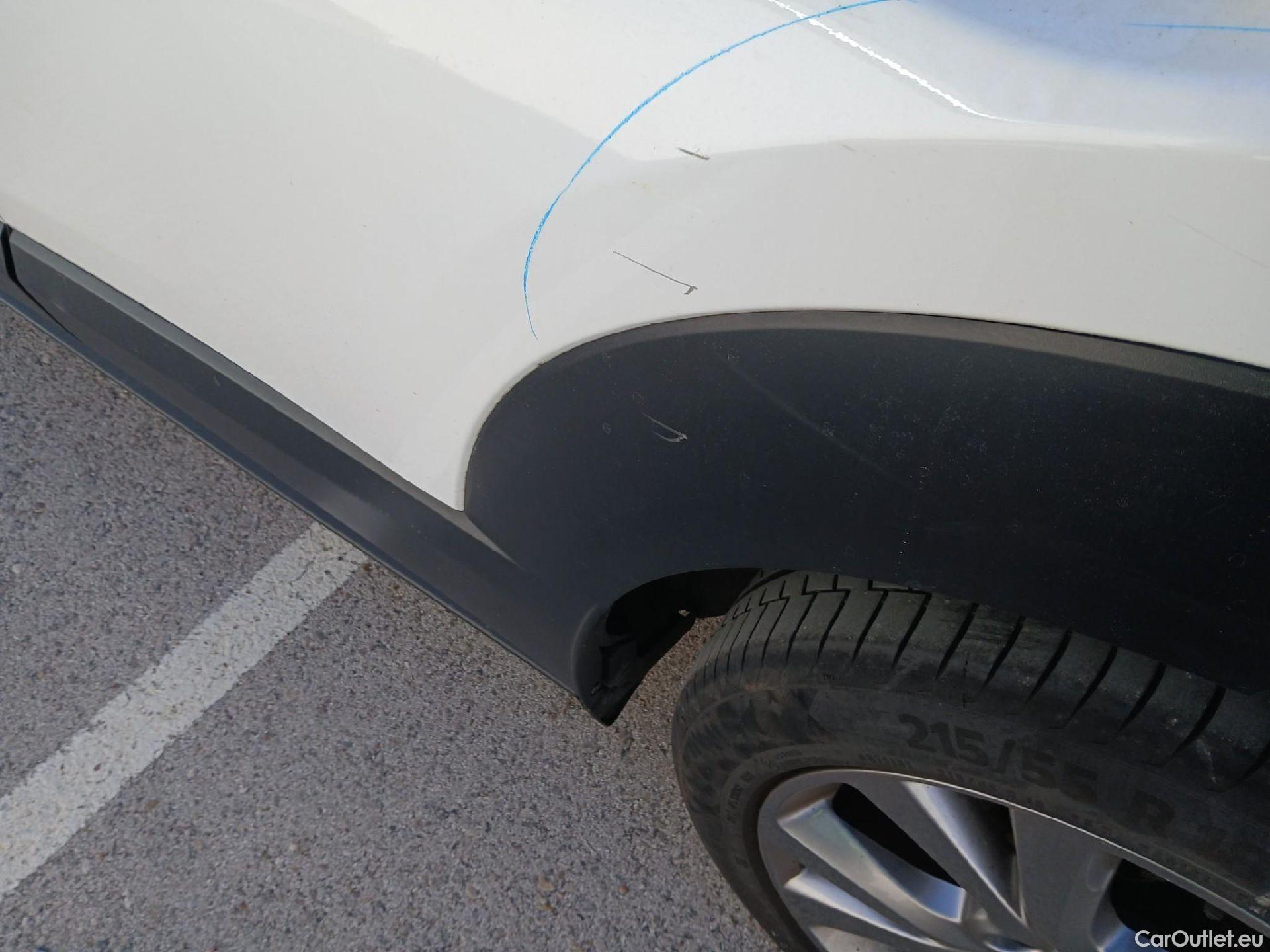  Mazda  CX-30 MAZDA  / 2019 / 5P / todoterreno SKYACTIV-G 2.0 90 kW 2WD AT Evolution #20