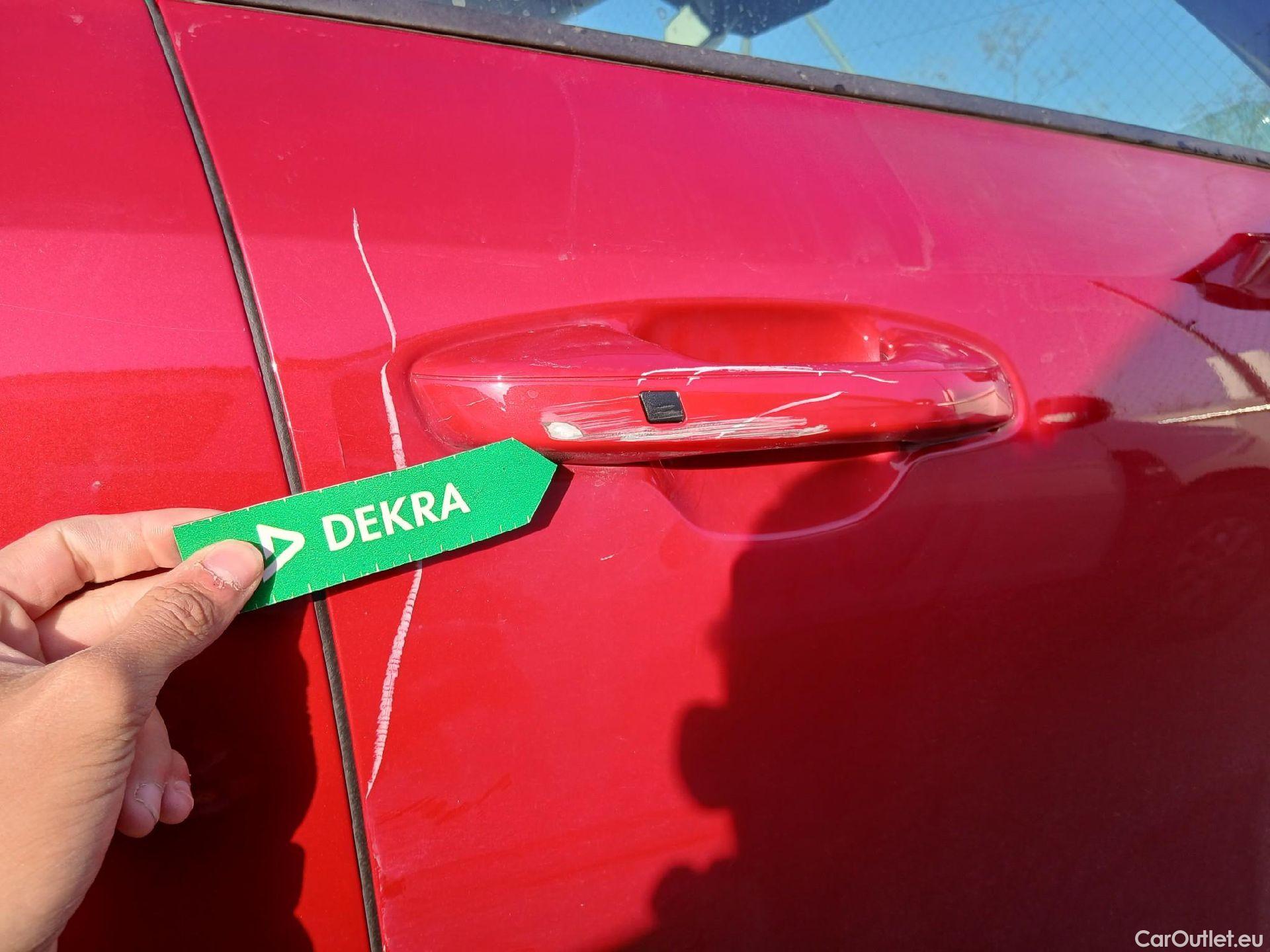  KIA  Niro KIA  / 2022 / 5P / crossover 1.6 GDi HEV 104kW (141CV) Drive #44