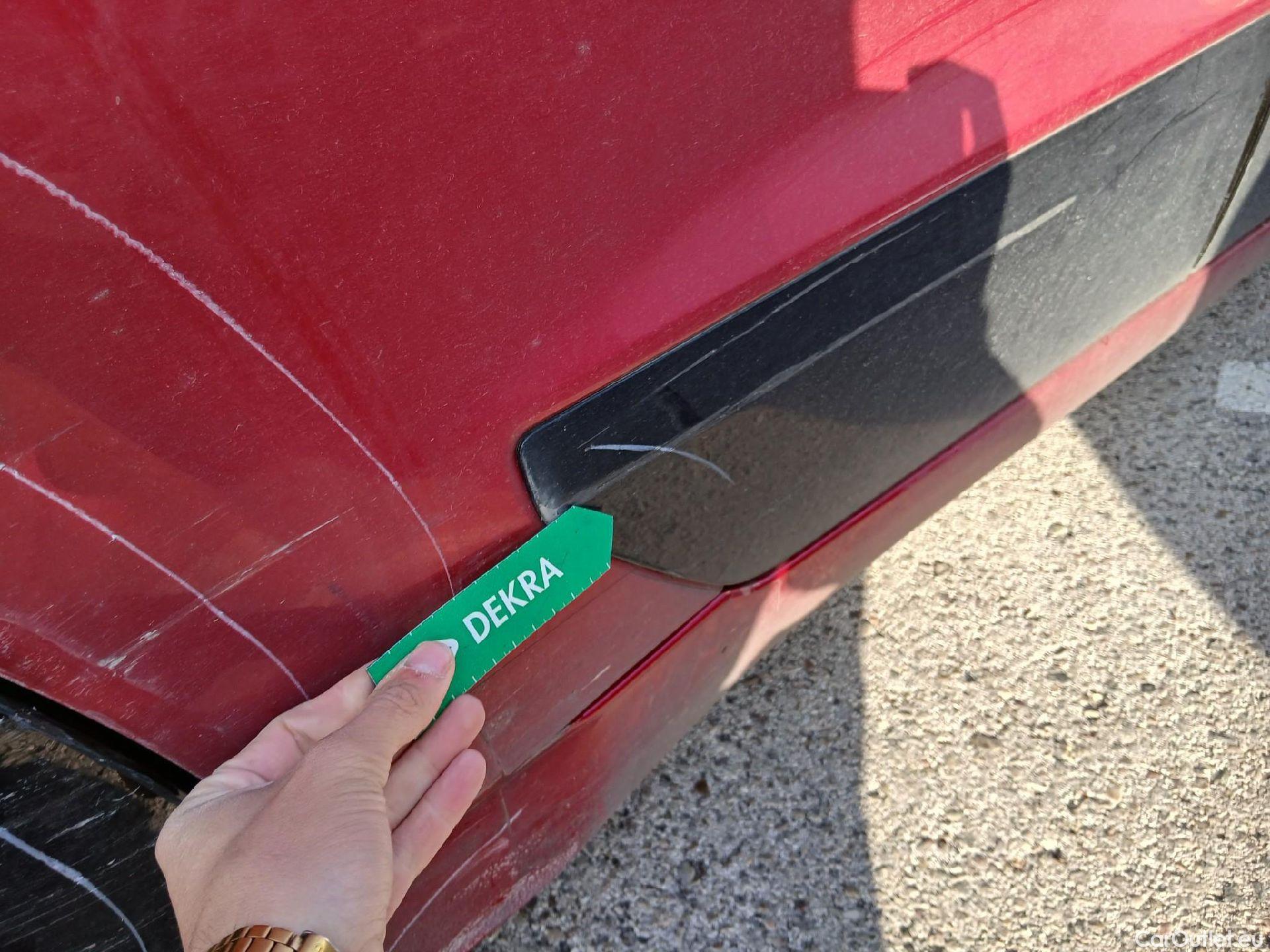  KIA  Niro KIA  / 2022 / 5P / crossover 1.6 GDi HEV 104kW (141CV) Drive #38