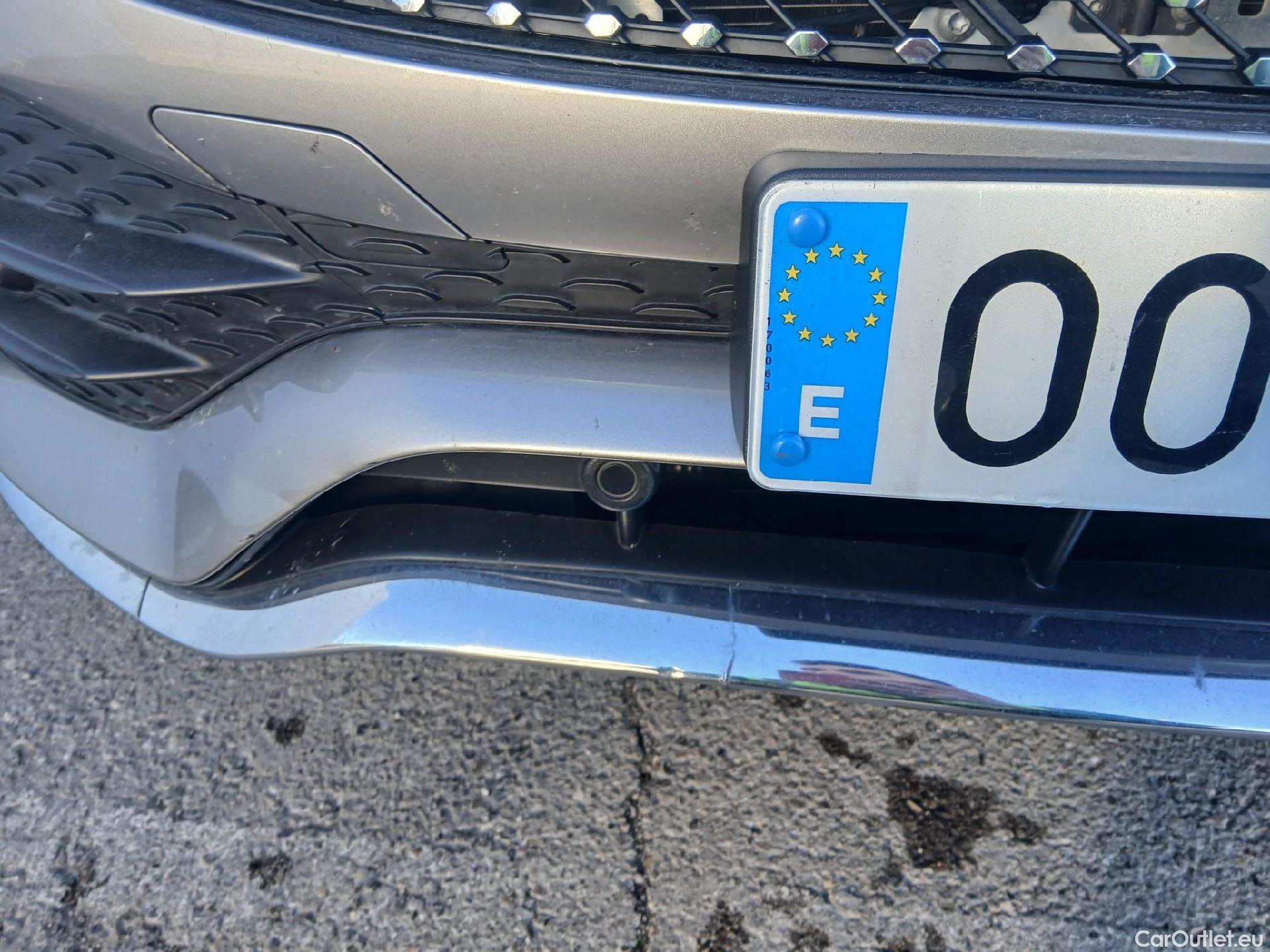  Mercedes  G-Klasee MERCEDES-BENZ Clase GLC / 2019 / 5P / todoterreno GLC 300 e 4MATIC #35