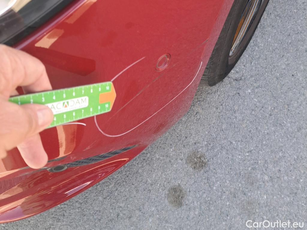  Mercedes  A-Klasse MERCEDES-BENZ Clase A / 2018 / 5P / berlina con portón A 180 #15