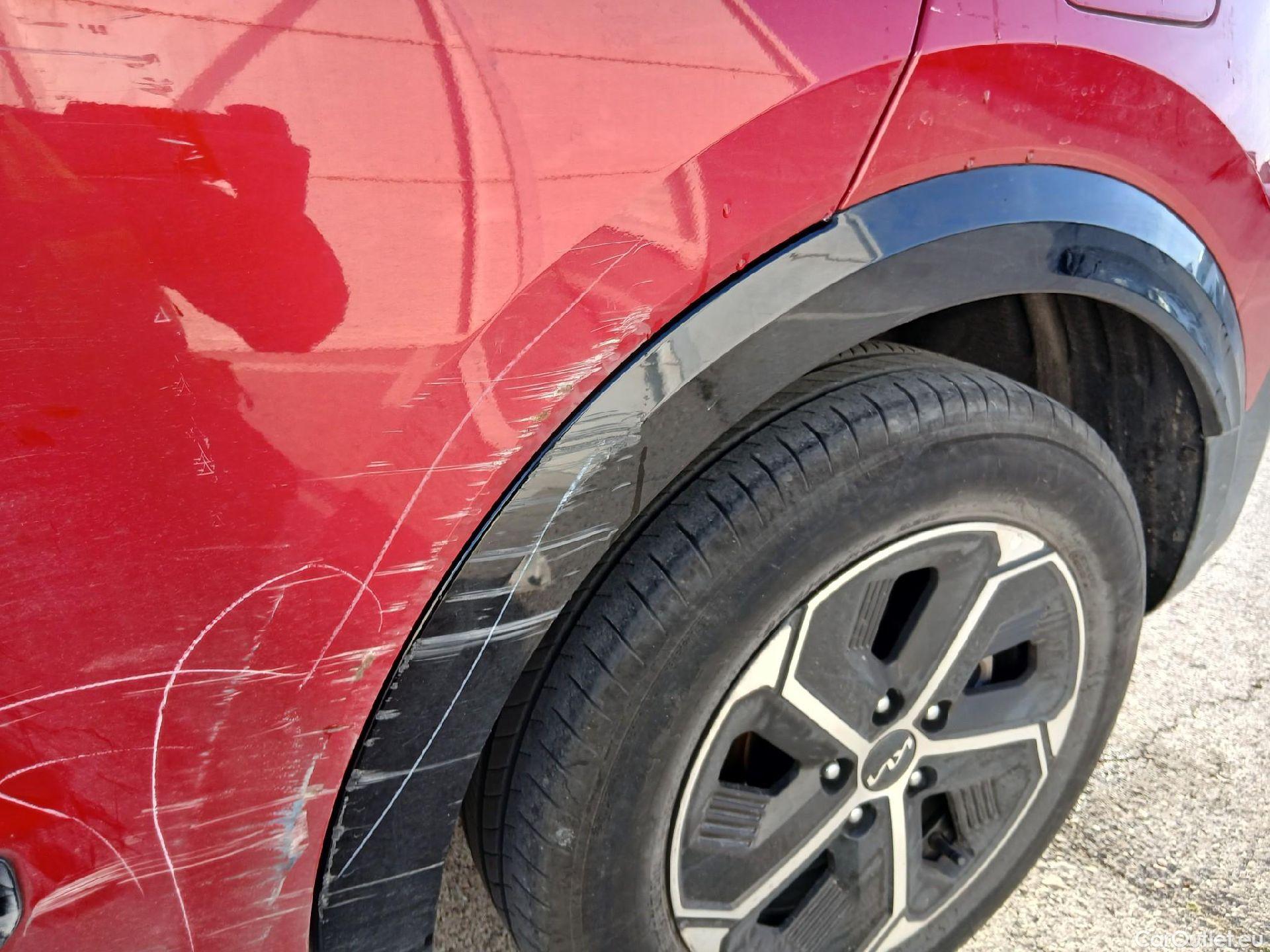  KIA  Niro KIA  / 2022 / 5P / crossover 1.6 GDi HEV 104kW (141CV) Drive #20