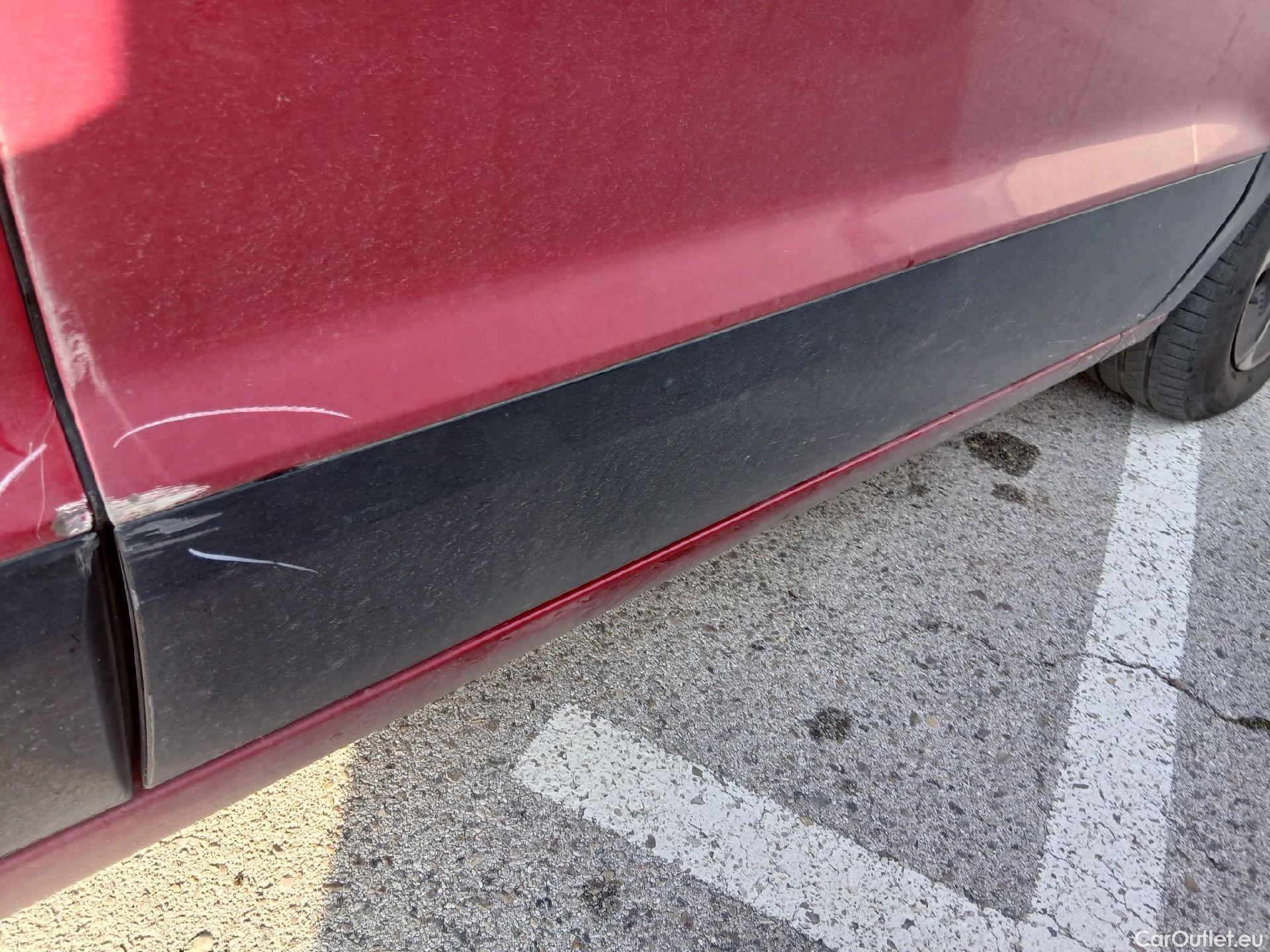  KIA  Niro KIA  / 2022 / 5P / crossover 1.6 GDi HEV 104kW (141CV) Drive #42