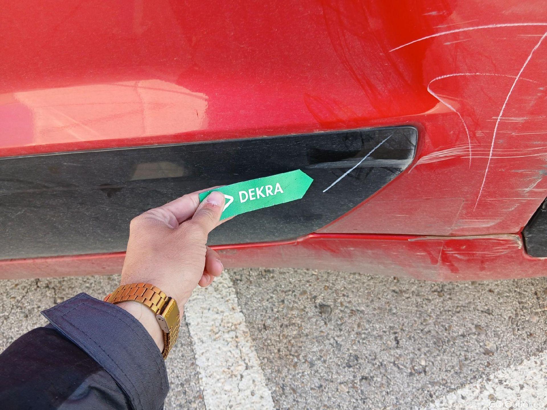  KIA  Niro KIA  / 2022 / 5P / crossover 1.6 GDi HEV 104kW (141CV) Drive #18